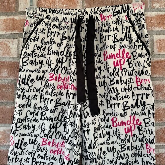 Kate Spade Flannel Pajamas Script Print Set Top Pants Women’s Small White Black - Picture 6 of 13